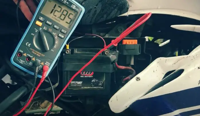 how to charge a 24v battery